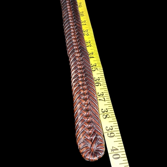 Mens 32/80 Bonded leather belt, dark brown with some red, hardly used! - Picture 4 of 4